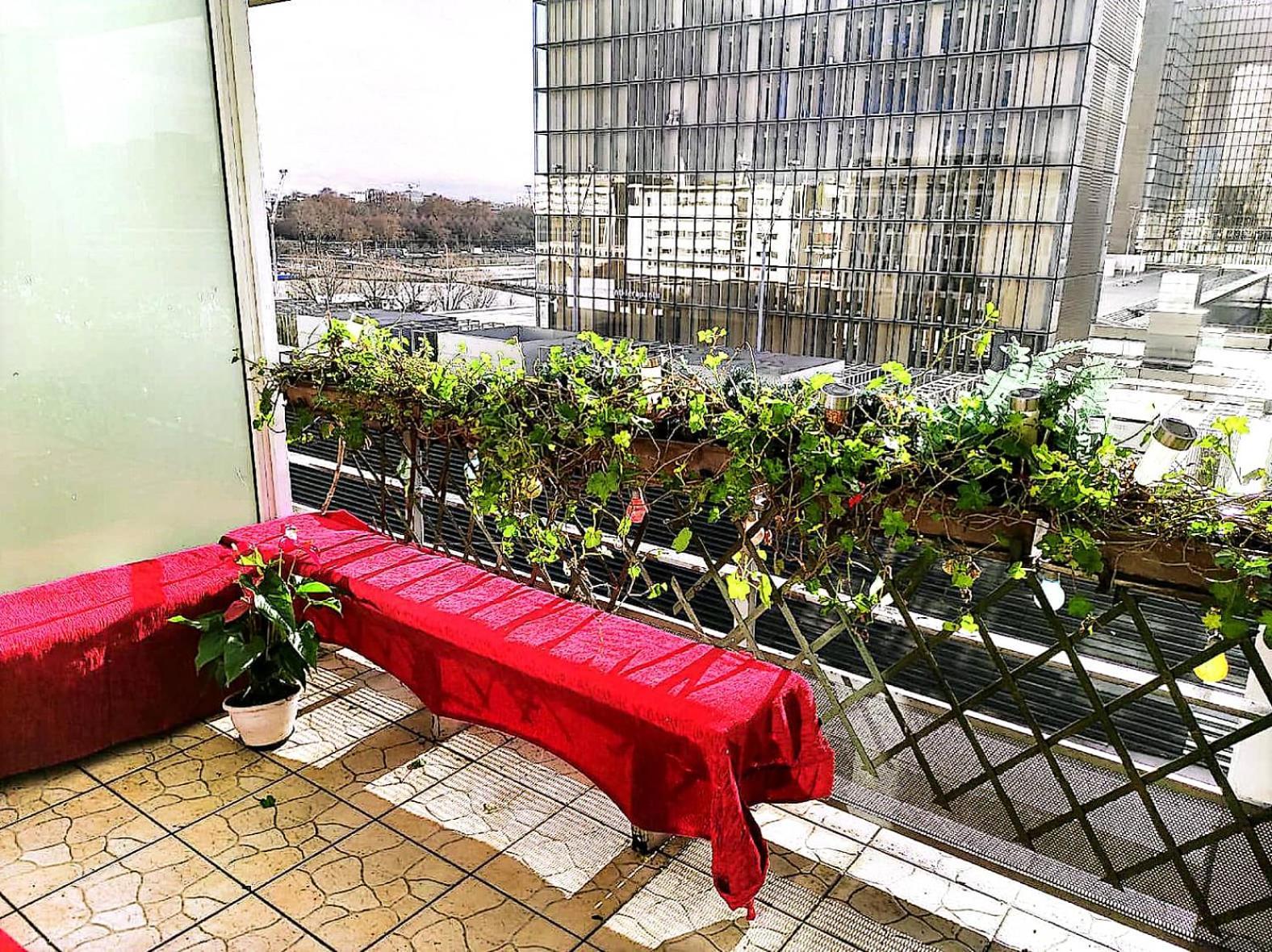 Seine Front Room / Lib. F.Mitterrand Paris Exterior photo